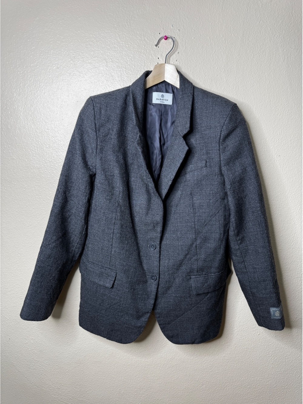 Aritzia Babaton Womens Size 10 Gray 100% Wool Blazer Jacket Two Button Tailored